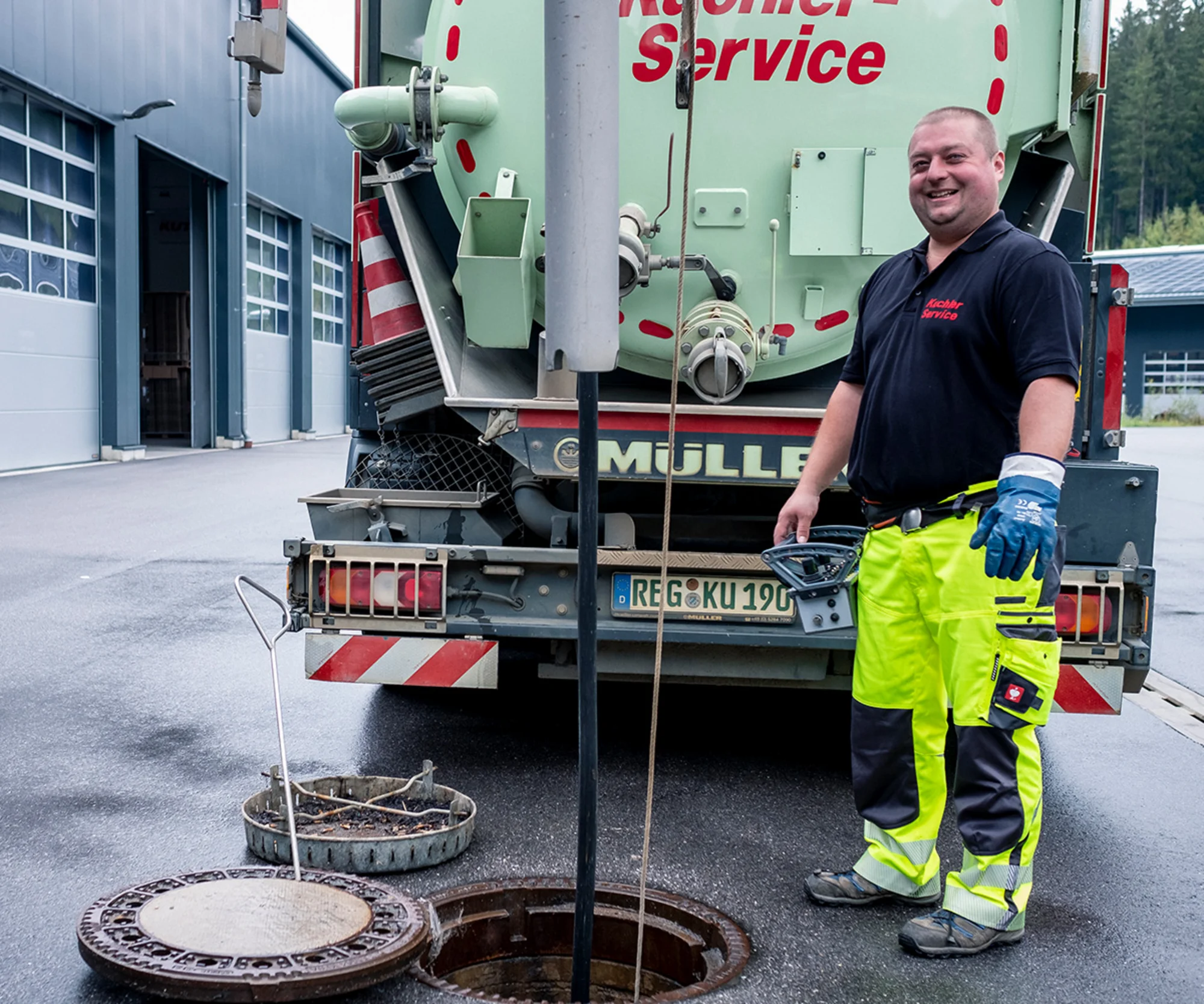 Kranarbeiten mit Schalengreifer in Deggendorf